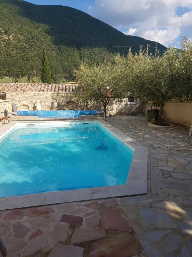 Maison Des Clos Nyons Extérieur photo